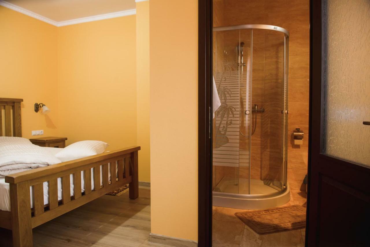 Casa Pop Hotell Săpînţa Eksteriør bilde