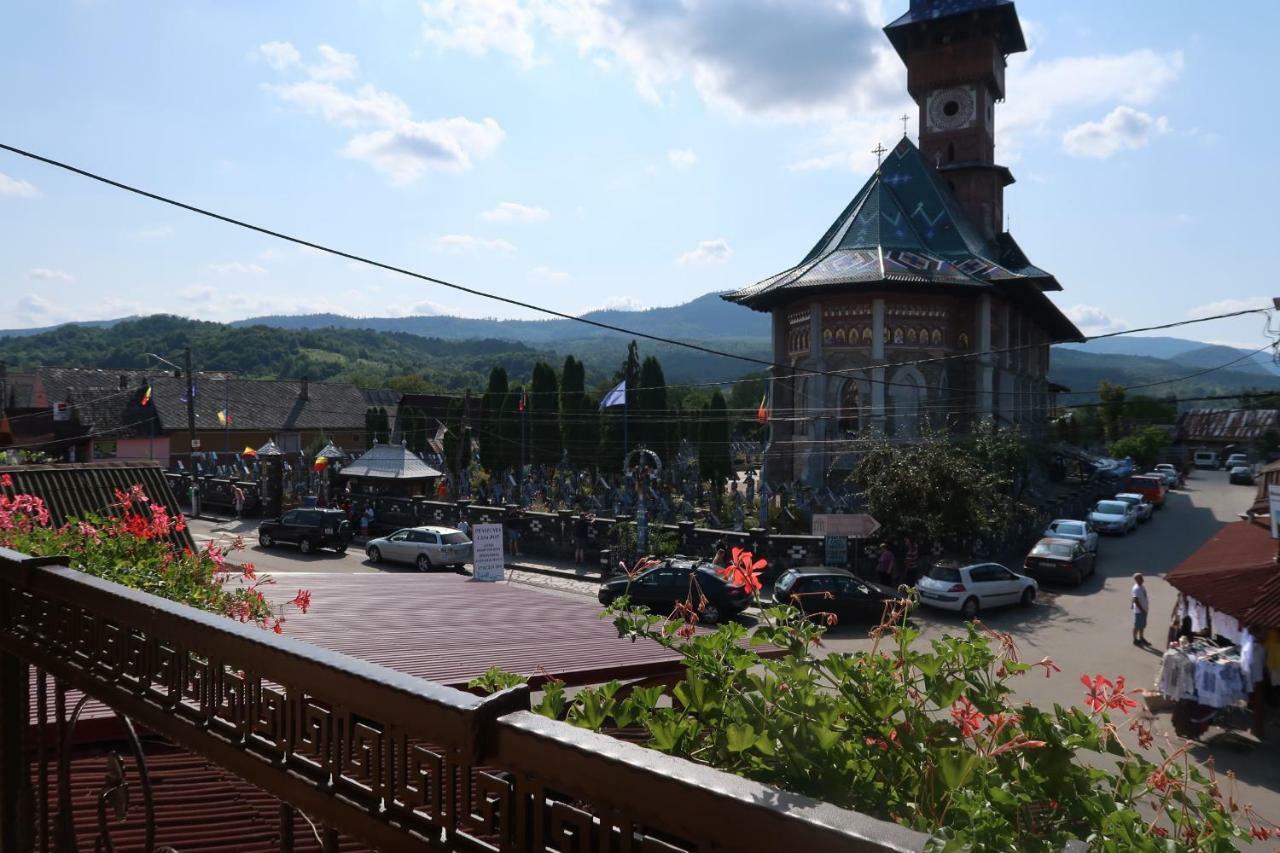 Casa Pop Hotell Săpînţa Eksteriør bilde